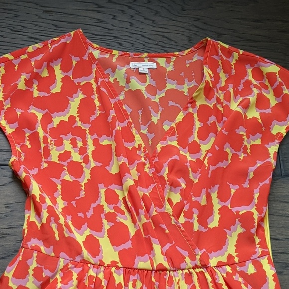 Short sleeve dress - Picture 2 of 4